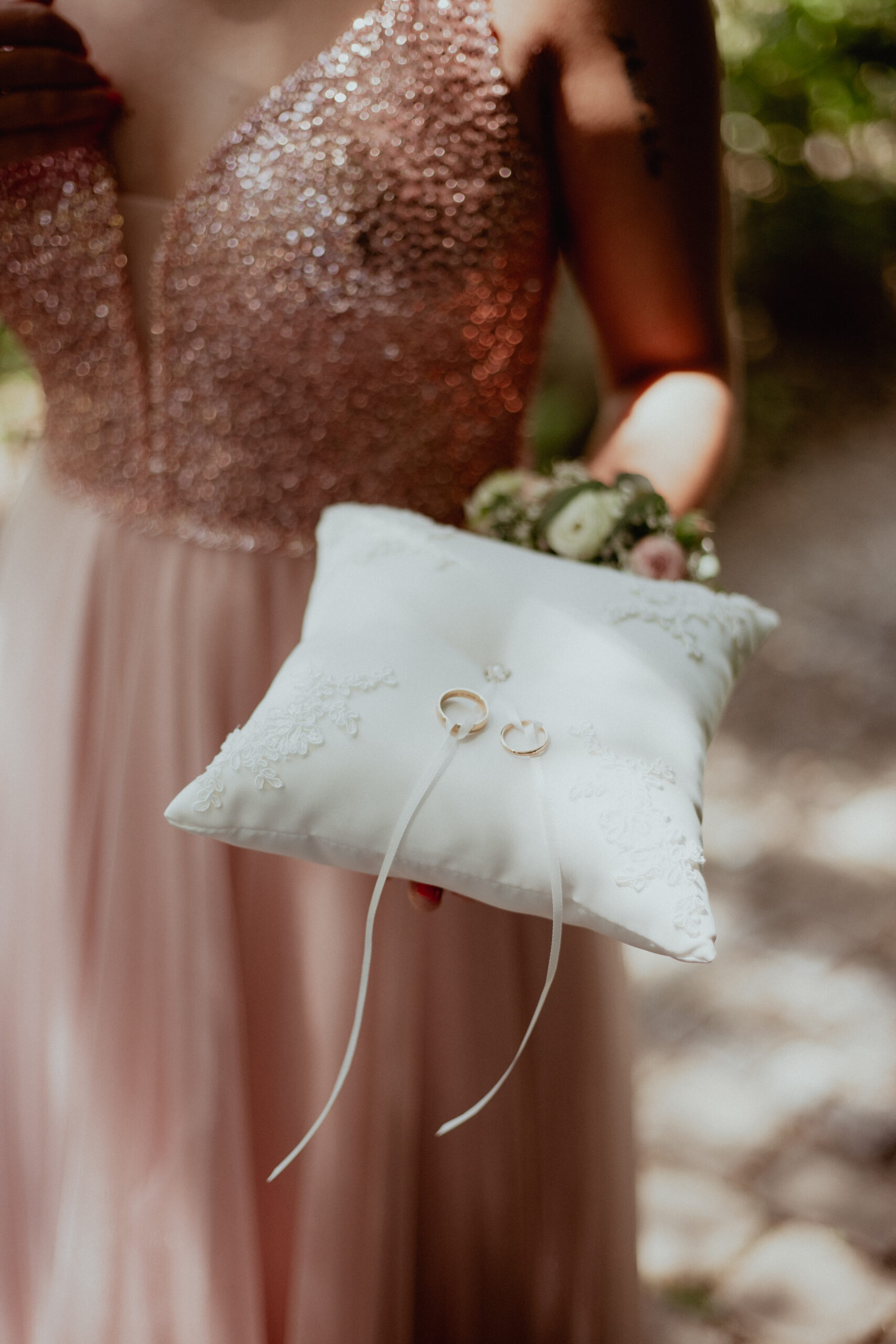 Detail Calla Bouquet